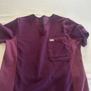 Figs Women’s Deep Purple REMIX Catarina Scrub Top